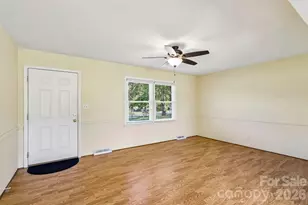 5111 Hawthorne Ln, Shelby, NC 28152 - Photo 6