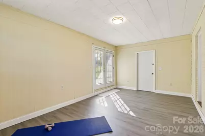 5111 Hawthorne Lane, Shelby, NC 28152 - Photo 12