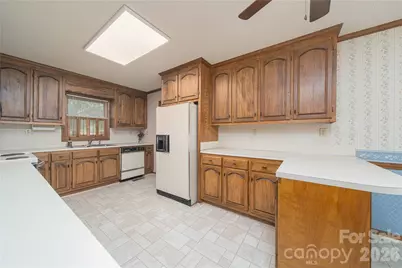 614 Salisbury Street, Rockwell, NC 28138 - Photo 2