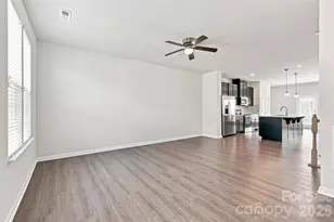 2509 Autumn Olive Ln, Matthews, NC 28104 - Photo 6