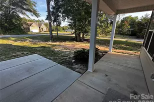 408 S Elm St, Pageland, SC 29728 - Photo 4