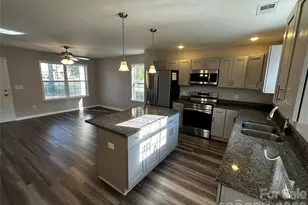 408 S Elm St, Pageland, SC 29728 - Photo 6