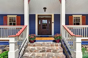 39 S Main St, Marshall, NC 28753 - Photo 2