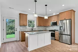 63 First St, Asheville, NC 28803 - Photo 12