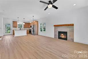 63 First St, Asheville, NC 28803 - Photo 4