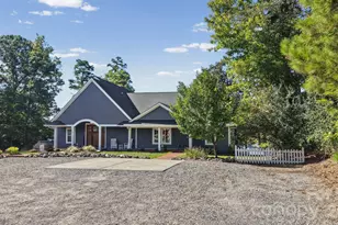 1724 Gaither Rd, Belmont, NC 28012 - Photo 2