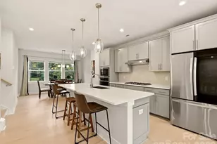 622 E Woodlawn Rd, Charlotte, NC 28209 - Photo 8