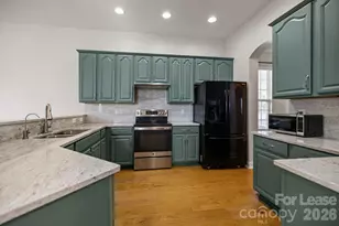 10724 Alvarado Way, Charlotte, NC 28277 - Photo 12