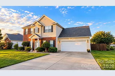 2002 Hemby Commons Parkway, Indian Trail, NC 28079 - Photo 2