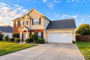 2002 Hemby Commons Pkwy, Indian Trail, NC 28079 - Photo 2