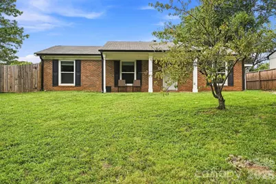 3601 Fagan Way, Charlotte, NC 28216 - Photo 2