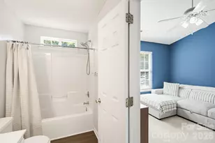 310 Ross Moore Ave, Charlotte, NC 28205 - Photo 36