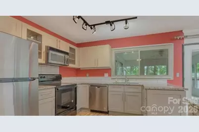 7312 Barcliff Drive, Charlotte, NC 28212 - Photo 4