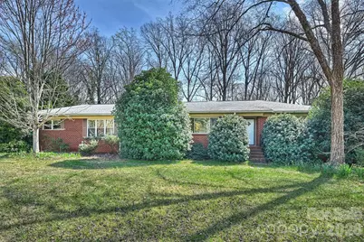 9436 Glen Brook Drive, Charlotte, NC 28215 - Photo 24
