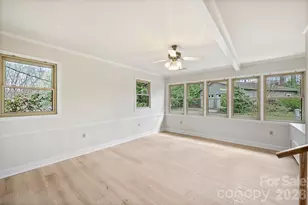 9436 Glen Brook Dr, Charlotte, NC 28215 - Photo 16