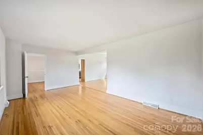 9436 Glen Brook Drive, Charlotte, NC 28215 - Photo 4