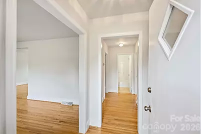 9436 Glen Brook Drive, Charlotte, NC 28215 - Photo 2