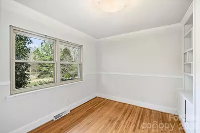 9436 Glen Brook Drive, Charlotte, NC 28215 - Photo 6