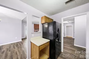 4301 Claybury Ct, Charlotte, NC 28227 - Photo 8