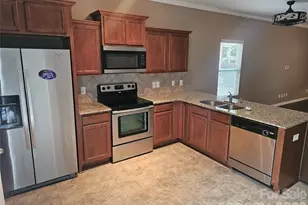 4657 Johnston Oehler Rd, Charlotte, NC 28269 - Photo 6
