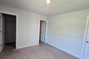 433 Cranford Dr, Pineville, NC 28134 - Photo 2