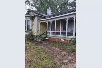 414 Lee Avenue, Wadesboro, NC 28170 - Photo 2