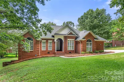 207 Hollow Road, Lincolnton, NC 28092 - Photo 2