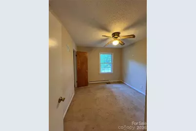 115 Wandering Lane, Bessemer City, NC 28016 - Photo 10
