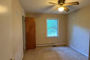 115 Wandering Ln, Bessemer City, NC 28016 - Photo 10