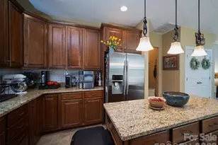 172 Tom Sawyer Ln, Mount Holly, NC 28120 - Photo 34