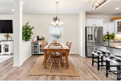 10304 Holly Park Drive, Charlotte, NC 28214 - Photo 6