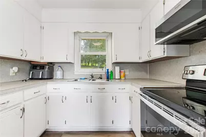3333 Eastwood Avenue, Morganton, NC 28655 - Photo 8