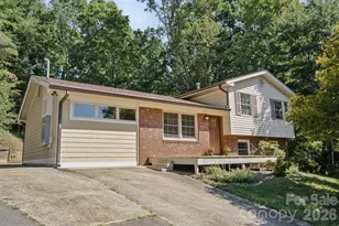35 Clement Dr, Asheville, NC 28805 - Photo 2
