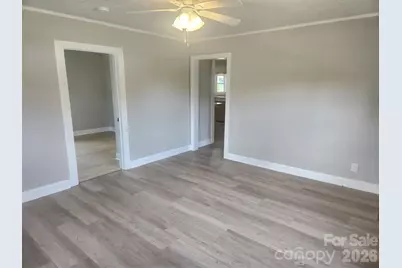 8 N Summit Avenue, Granite Falls, NC 28630 - Photo 6