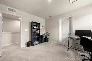 4101 Wild Rdg Dr, Charlotte, NC 28215 - Photo 22