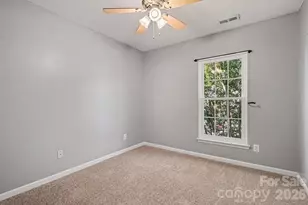 8041 Stoneham Ct, Charlotte, NC 28105 - Photo 12