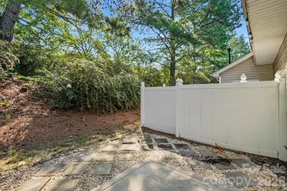 8041 Stoneham Court, Charlotte, NC 28105 - Photo 30
