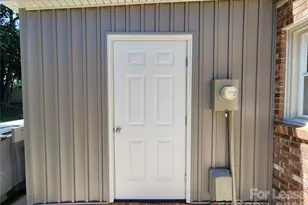 406 E 18th St, Kannapolis, NC 28083 - Photo 18