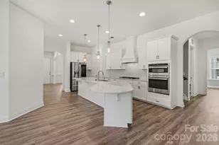 17920 Culross Ln, Charlotte, NC 28278 - Photo 8