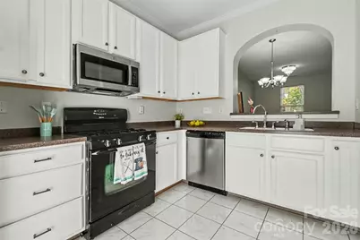 8033 Willow Branch Drive, Waxhaw, NC 28173 - Photo 6