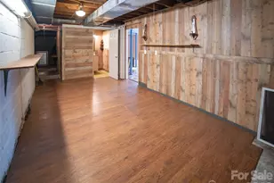 115 N Chestnut St, Morganton, NC 28655 - Photo 30
