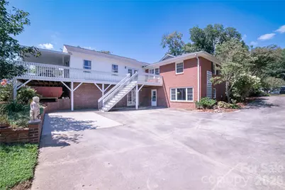 115 N Chestnut Street, Morganton, NC 28655 - Photo 10