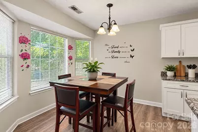 8324 Russell Road, Charlotte, NC 28262 - Photo 2