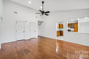 1542 Hunt Club Ct, Rock Hill, SC 29732 - Photo 4