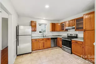 1542 Hunt Club Ct, Rock Hill, SC 29732 - Photo 6