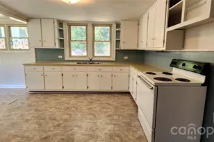 217 10th St, Cramerton, NC 28032 - Photo 4