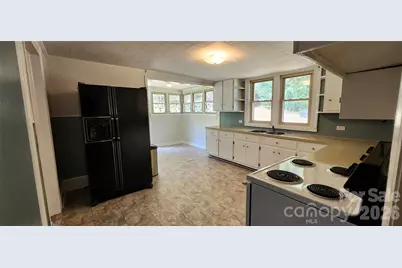 217 10th Street, Cramerton, NC 28032 - Photo 6