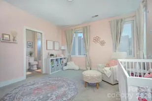 914 Westbrook Dr, Charlotte, NC 28202 - Photo 16