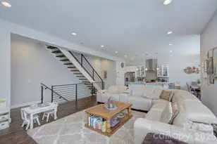 914 Westbrook Dr, Charlotte, NC 28202 - Photo 8