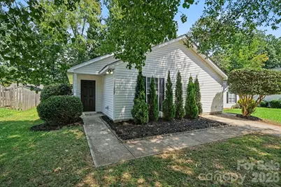 11207 Gold Pan Road, Charlotte, NC 28215 - Photo 2